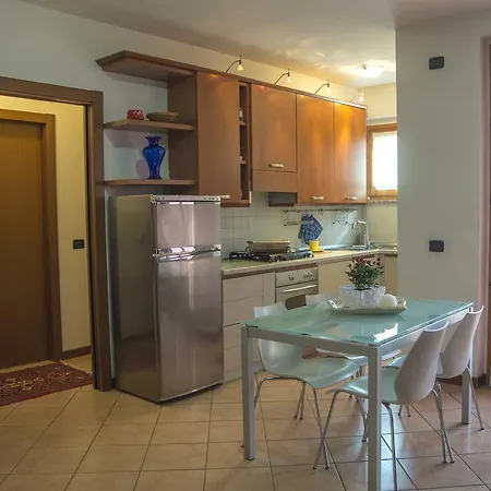 Apartment Luce Colico